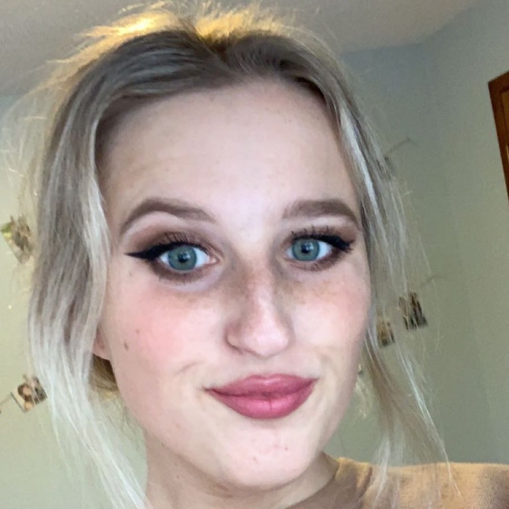 Meet your Posher, Megan